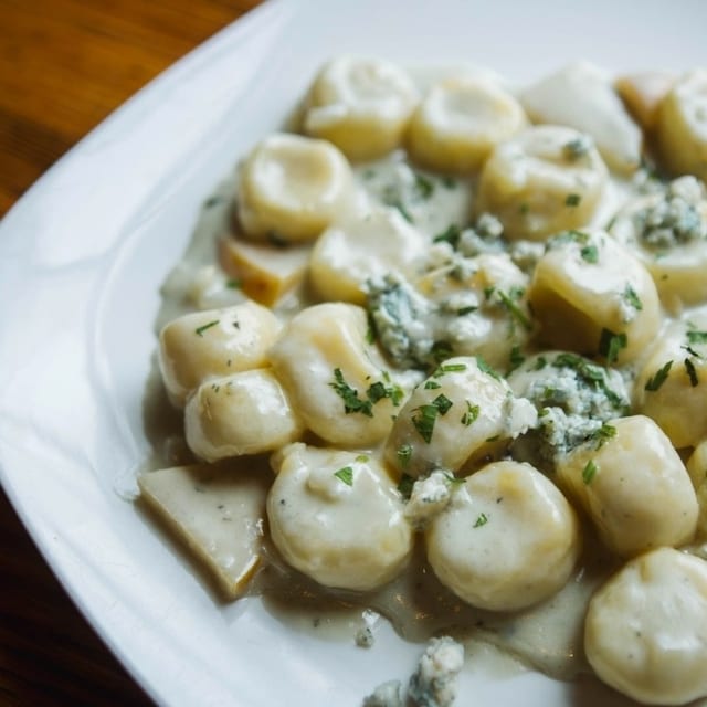 Apple Gorgonzola.